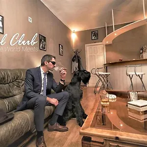 Vintage Private In The Heart Of The Downtown Sofia