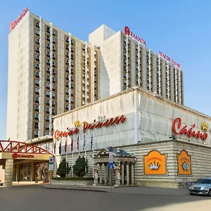 4* Hotel Ramada By Wyndham Center